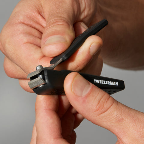 Alternative image of Precision Grip Toenail Clipper product | Image 2